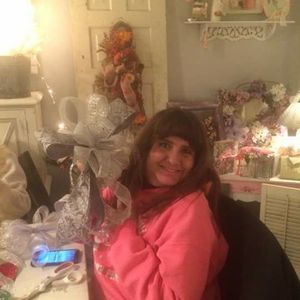 Meet your Posher, Sandi